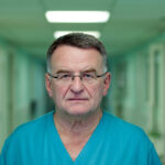 profesor 0003jzj1tfqg2v8l c122 f4